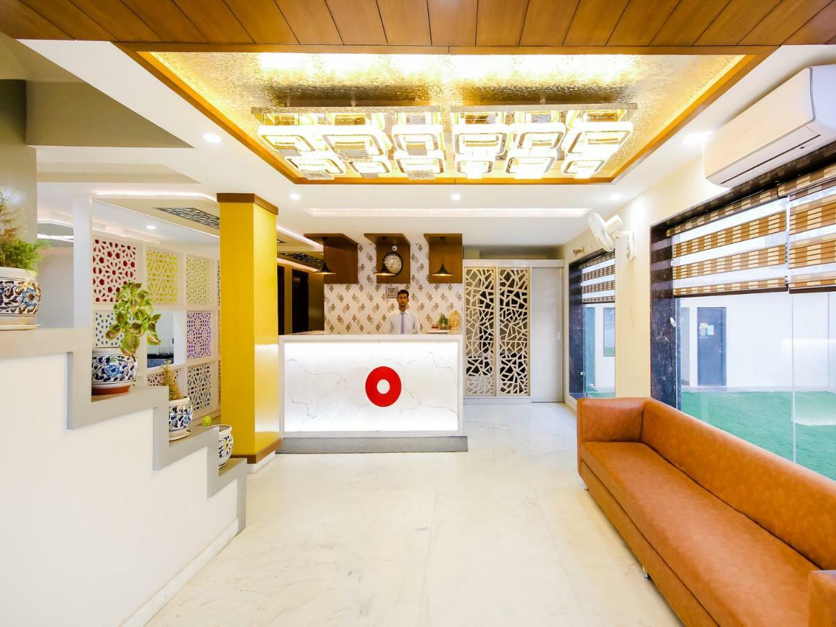 Hotel Grand Sparrow Inn Агра Екстер'єр фото