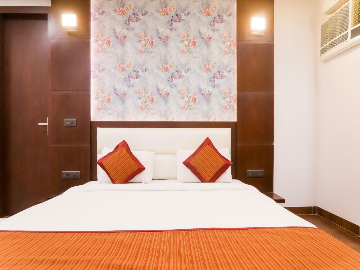 Hotel Grand Sparrow Inn Агра Екстер'єр фото