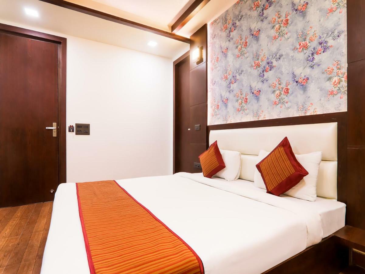 Hotel Grand Sparrow Inn Агра Екстер'єр фото