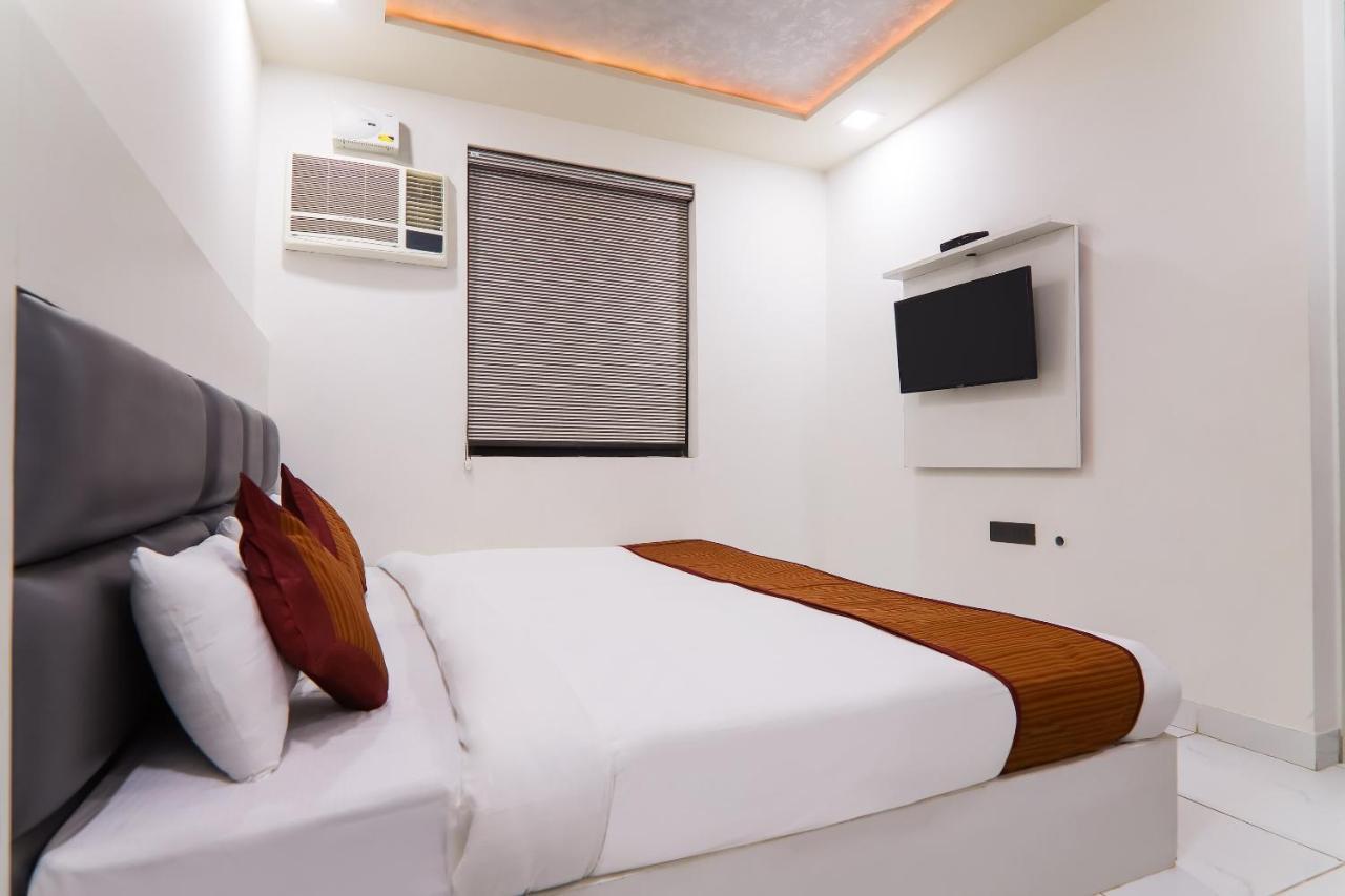 Hotel Grand Sparrow Inn Агра Екстер'єр фото